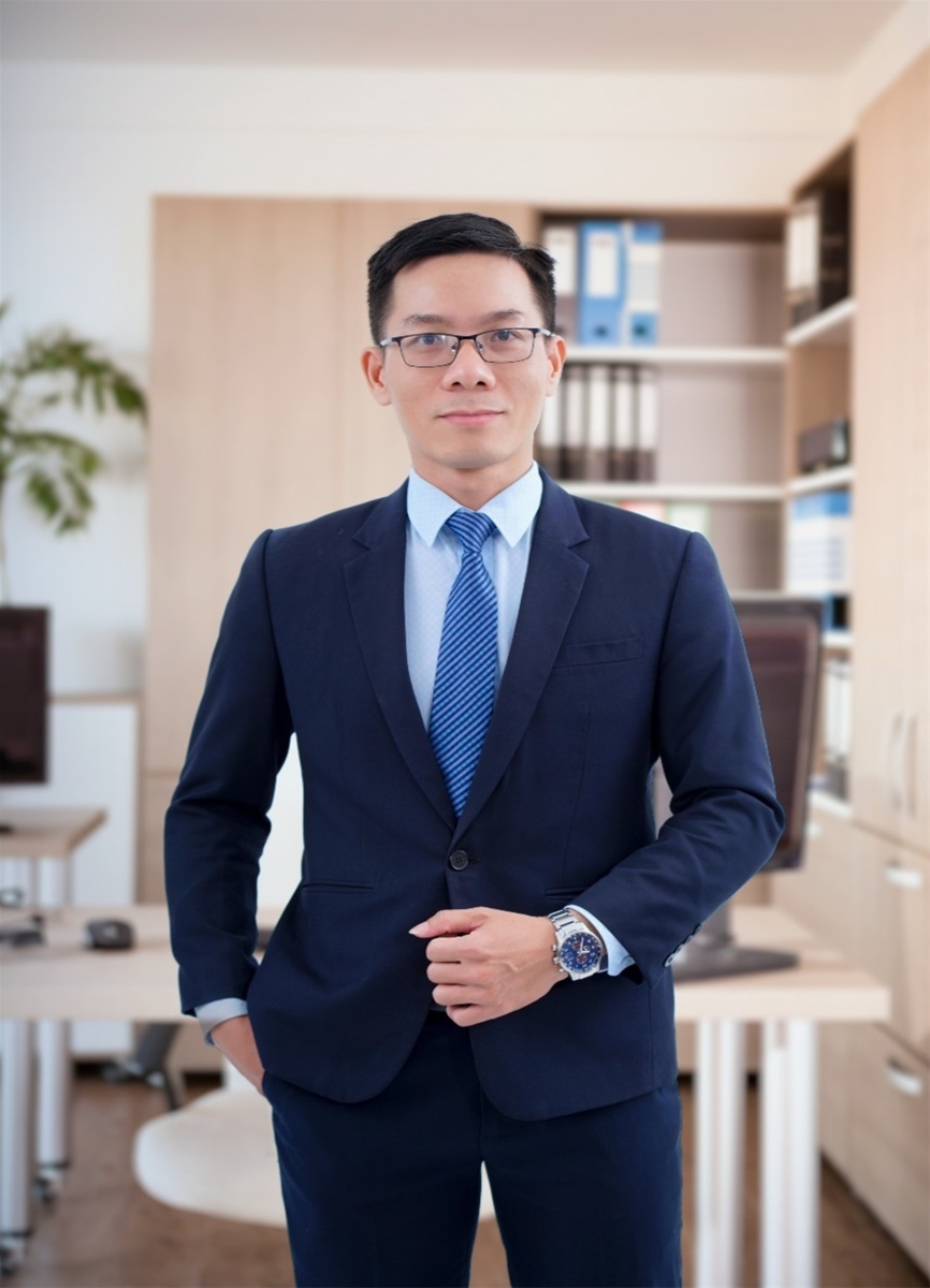 Luật sư Hoàng Văn Phú